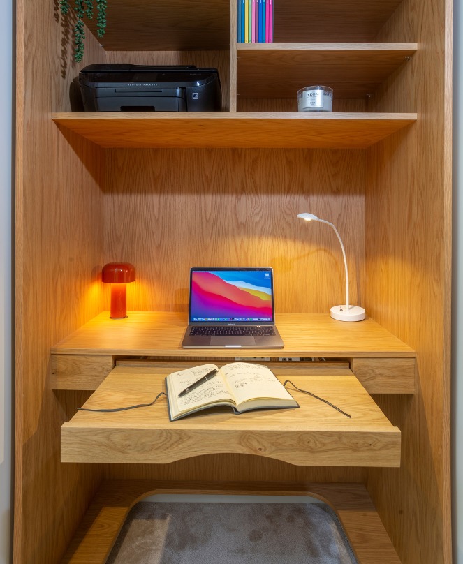 Bespoke Desk